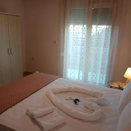 アパート Roses 2 スカラ・ソティロス