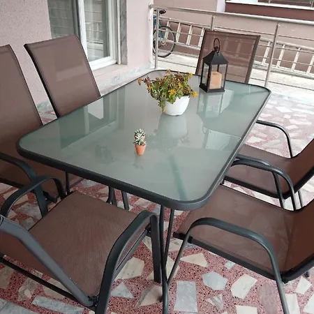 アパート Roses 2